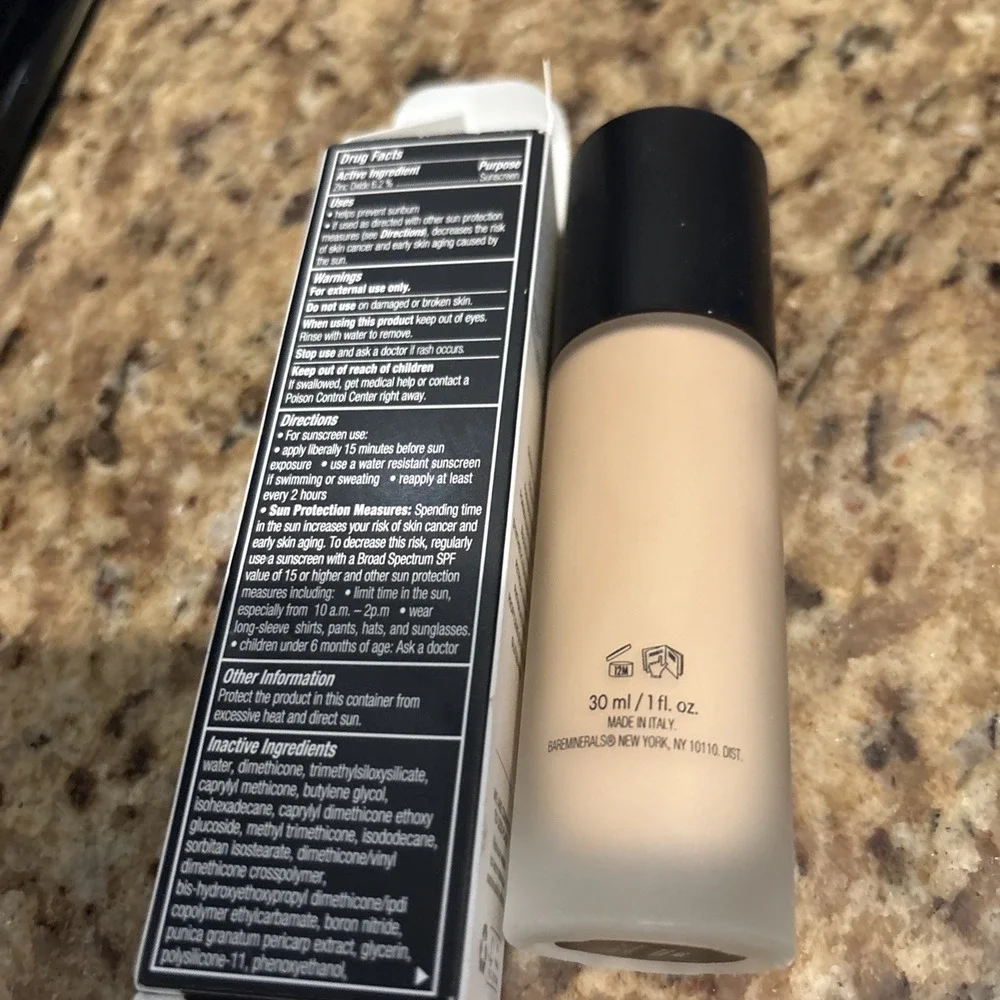 Baremineral skin perfecting matte liquid foundation fair 12 Cool 1oz/30ml NWB